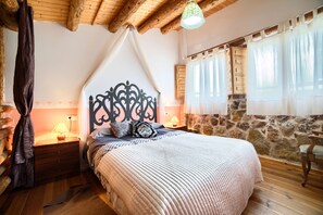 Apartment, Private Bathroom, Mountain View (Los Pajarcicos- El Torero) | 1 bedroom - Mirador del Maestrazgo (Ejulve)