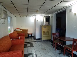 Sala de estar en el lobby