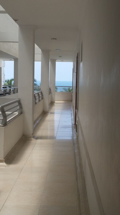 Edificio Cristal Caribbean