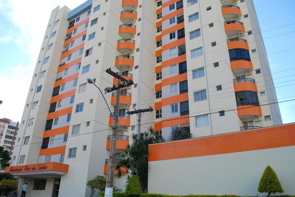 ด้านหน้าที่พัก