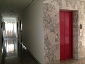 Property amenity - Yaowamal Apartment (Nonthaburi)