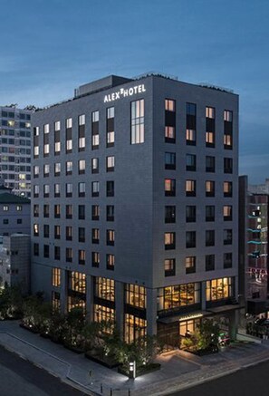 Front of property - evening/night - Alex 72 Hotel (Suwon)