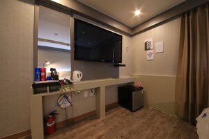 Ropa de cama de alta calidad y cortinas blackout 