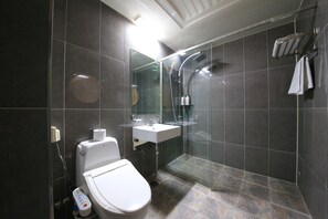 Business Twin Room | Bathroom - Hotel M Story (Suwon)