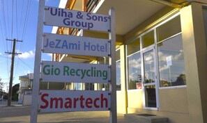 Front of property - Jezami Hotel (Nuku'alofa)