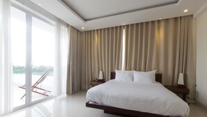 Suite, 2 queensize-senger