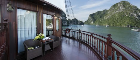 Suíte real, sacada, vista para o oceano | Vista do quarto