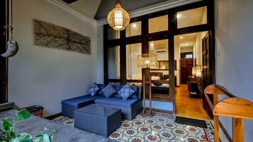 Deluxe Room | Exterior