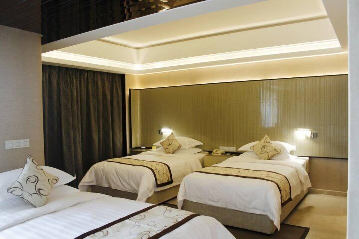 Triple Suite