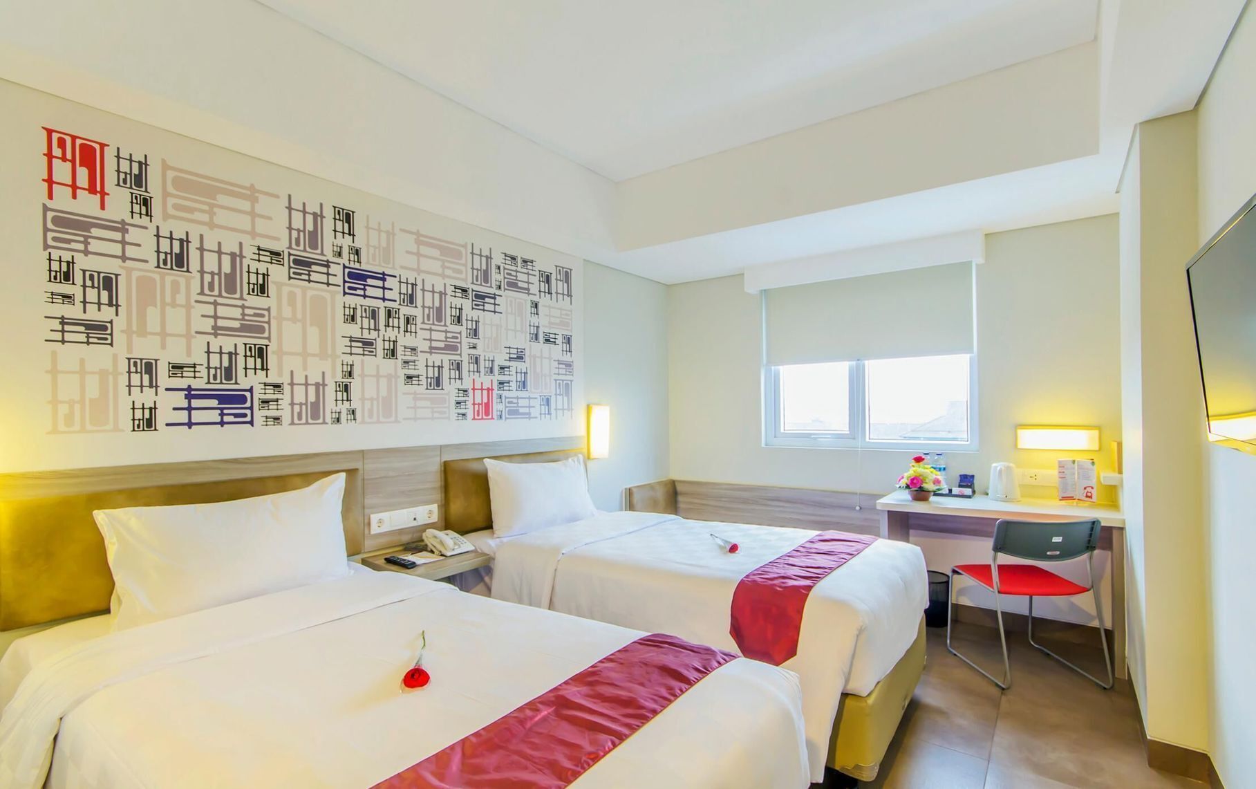 In-room safe, desk, free WiFi, bed sheets