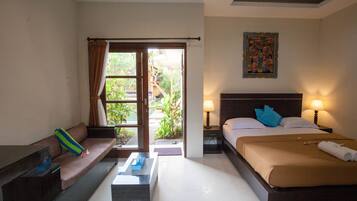 Kamar Deluks, dapur kecil | Minibar, meja kerja, dan Wi-Fi gratis