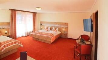 Family Room, 1 Bedroom, Balcony, Mountain View | In-room safe, desk, blackout drapes, cribs/infant beds