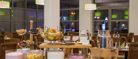 Daily buffet breakfast (EUR 14 per person)