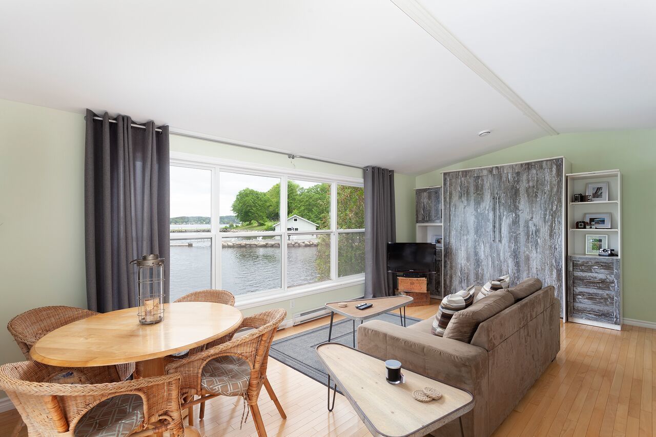 Standaard cottage, meerdere bedden, niet-roken | Pillowtop-bedden, verduisterende gordijnen, een strijkplank/strijkijzer