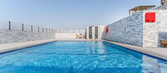 Golden Square Hotel Apartments