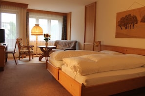 Classic trippelrum - tillgänglighetsanpassat - privat badrum