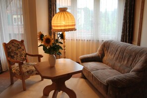 Habitación doble superior, baño privado | Servicios de la habitación