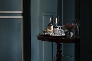 Interior detail - The Coleridge (Valletta)