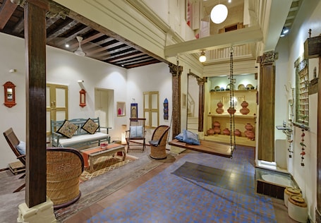 Business centre. French Haveli