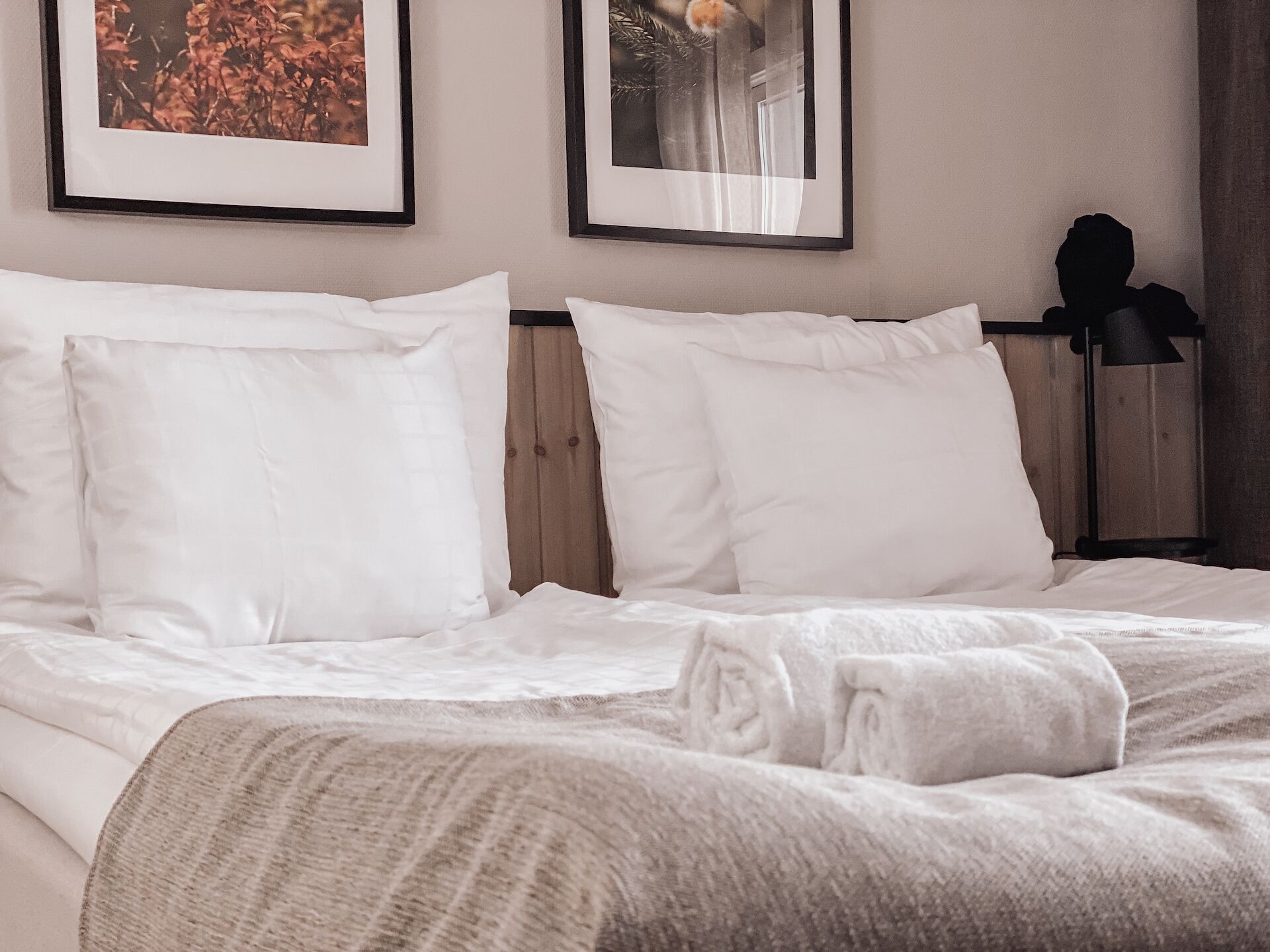 double room, patio | 2 bedrooms, desk, blackout curtains, iron/ironing board