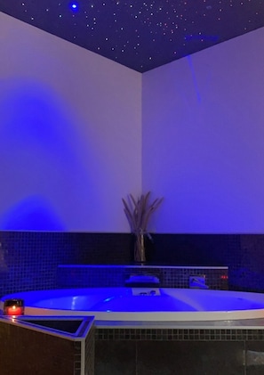 Superior Double Room | Private spa tub