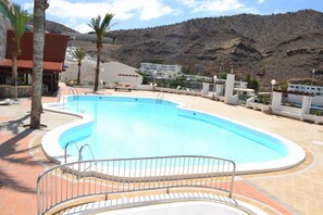 Outdoor pool - Apartamentos Porto Alegre (Mogan)