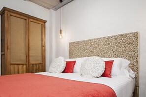 Superior Apartment, 1 Bedroom | Premium bedding, down comforters, memory foam beds, soundproofing - La Jabega by Conil Home (Conil de la Frontera)