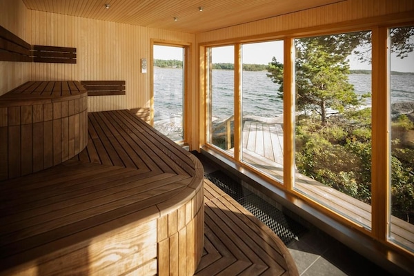 Bilik rawatan pasangan, rawatan badan, balut badan, lulur badan