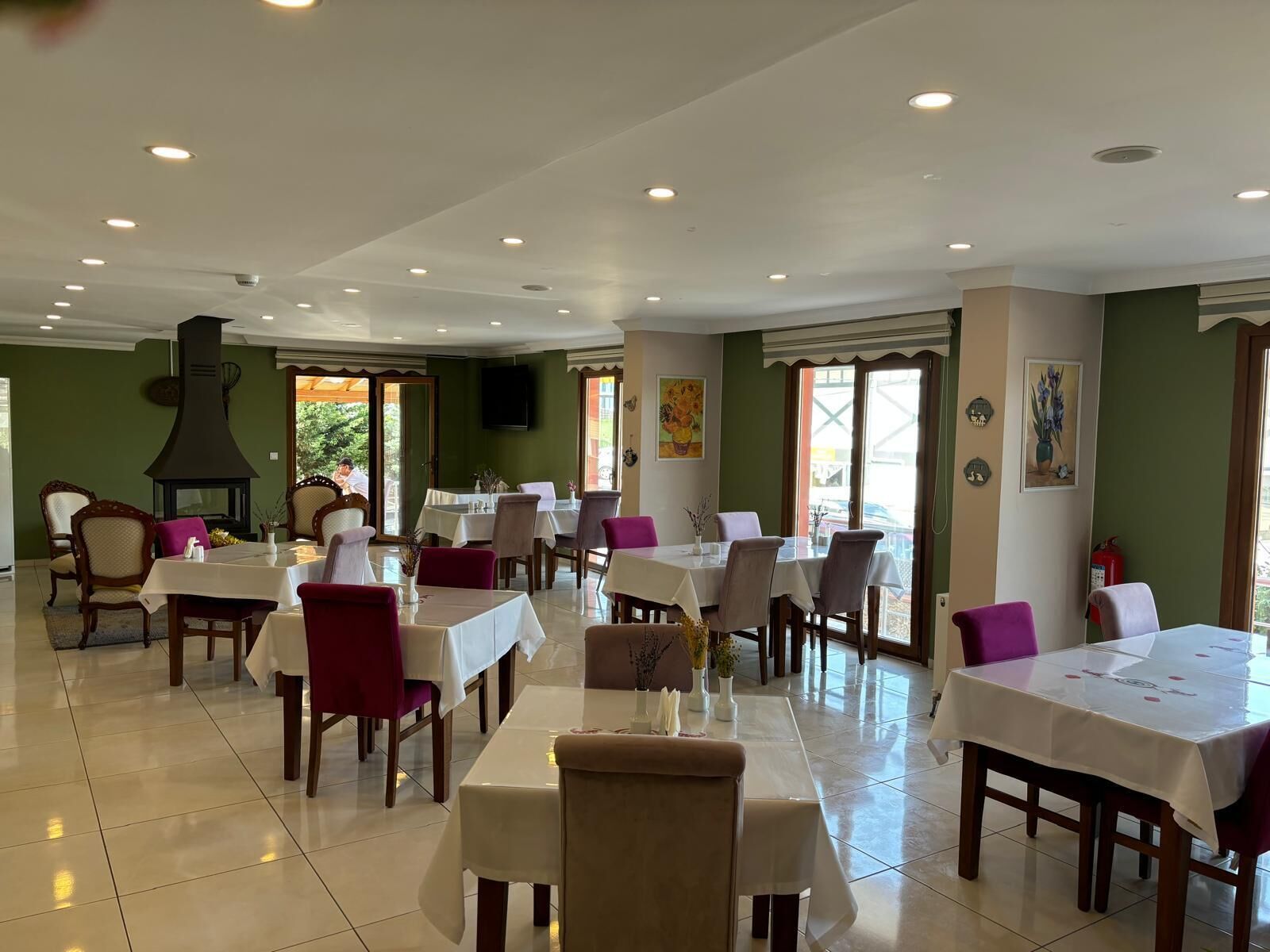 breakfast and dinner served, turkish cuisine