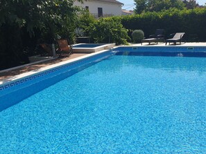 Classic Apartment, 1 Bedroom, Balcony, Garden Area | Free WiFi, bed sheets - Apartments Mary (Trogir)