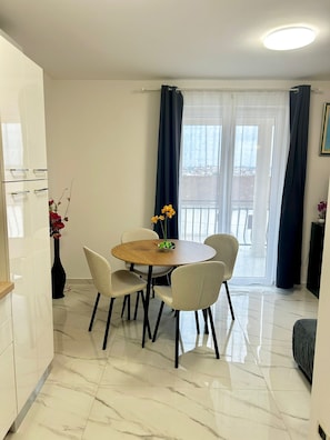 Classic Apartment, 2 Bedrooms, Private Pool, Garden Area | Living area | Flat-screen TV - Apartments Mary (Trogir)