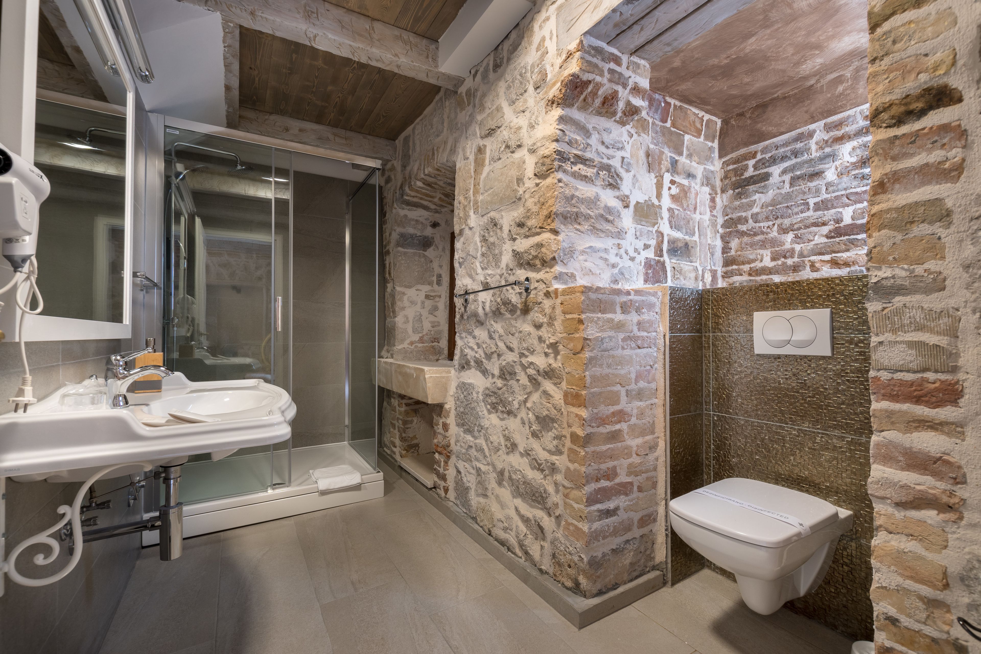 luxury room, 1 queen bed | living area | flat-screen tv