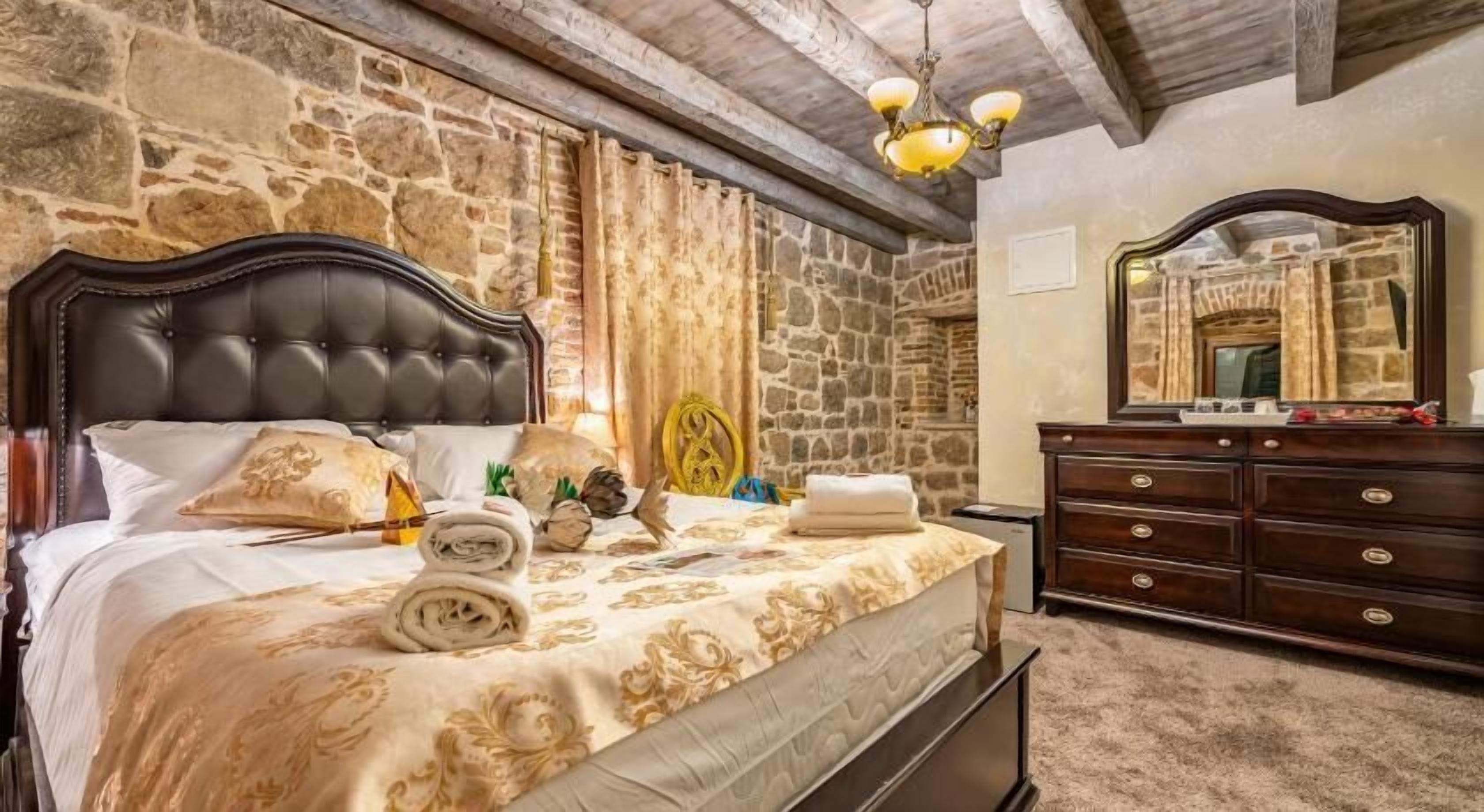 Premium bedding, minibar, in-room safe, individually decorated