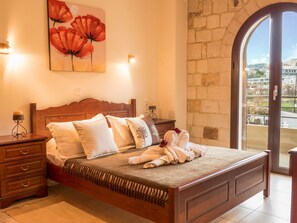 Apartment (Artemis) | 2 bedrooms, Egyptian cotton sheets, premium bedding, down duvets - Xristinas Apartments (Platanias)