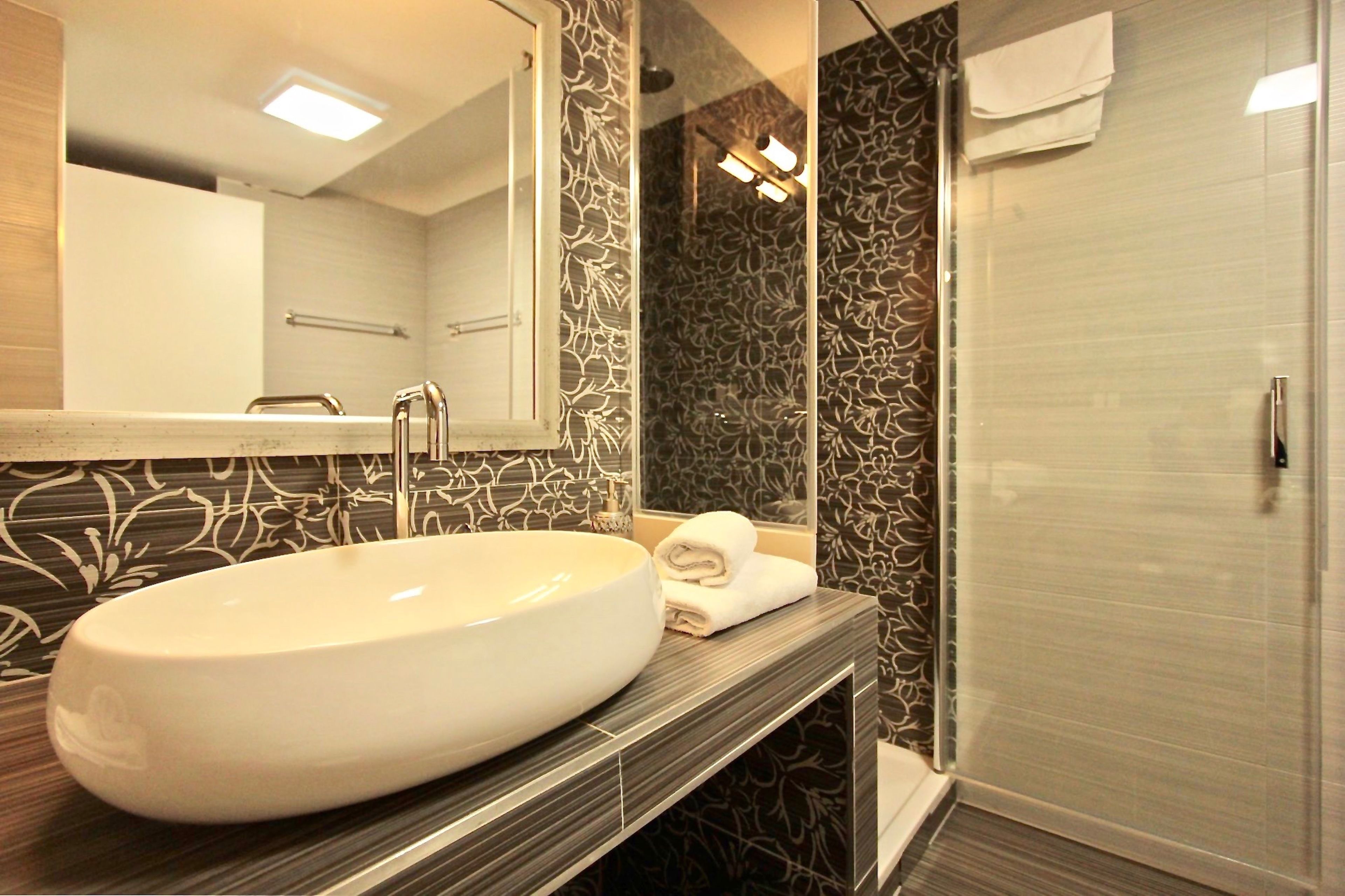 Photo - Prima Luce Downtown