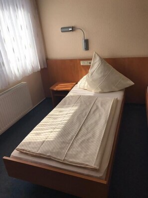 Literie de qualité supérieure, coffres-forts dans les chambres, bureau