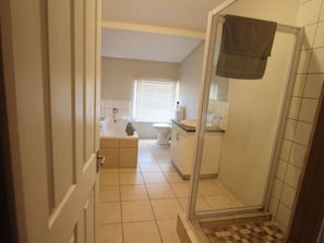 Comfort Duplex, 2 Bedrooms | 1 bedroom, premium bedding, individually decorated - Clanwilliam Accommodation (Cederberg)