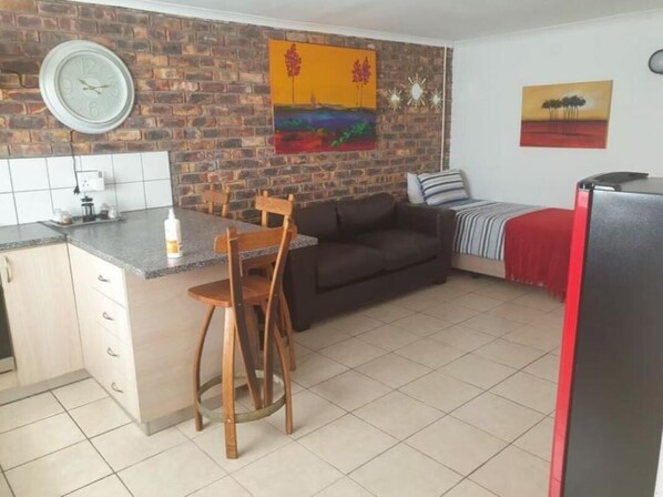 Basic Apartment | 1 bedroom, premium bedding, individually decorated