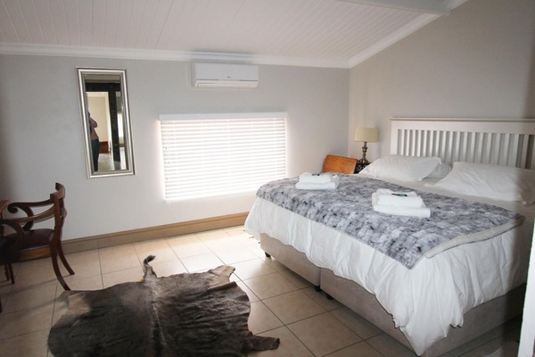 City Duplex, 2 Bedrooms | 1 bedroom, premium bedding, desk, laptop workspace