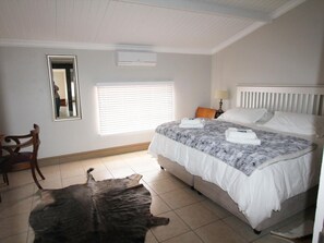 City Duplex, 2 Bedrooms | 1 bedroom, premium bedding, individually decorated