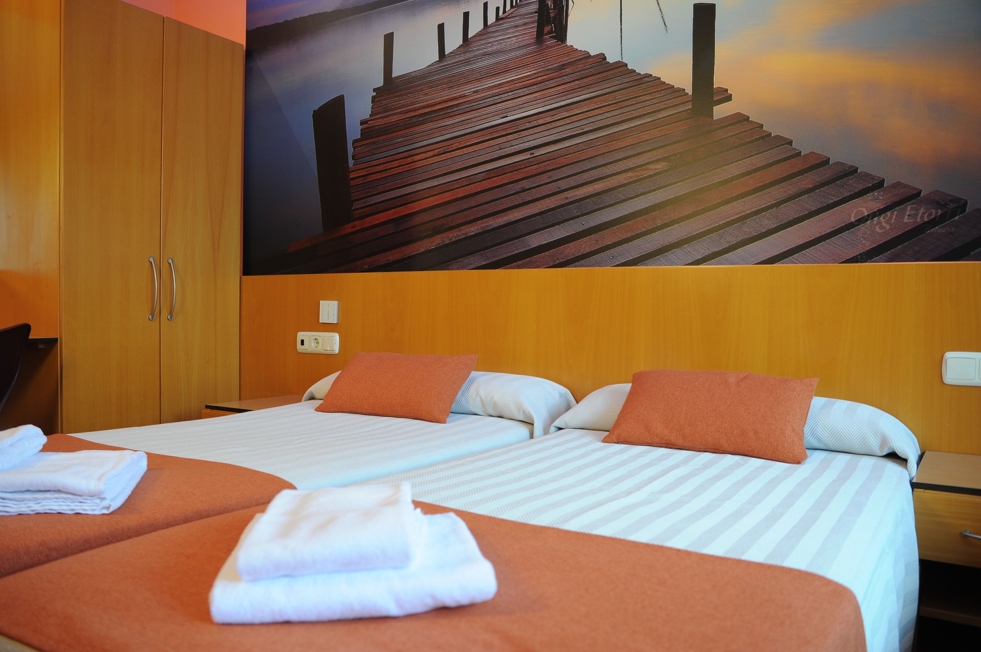Desk, free WiFi, bed sheets