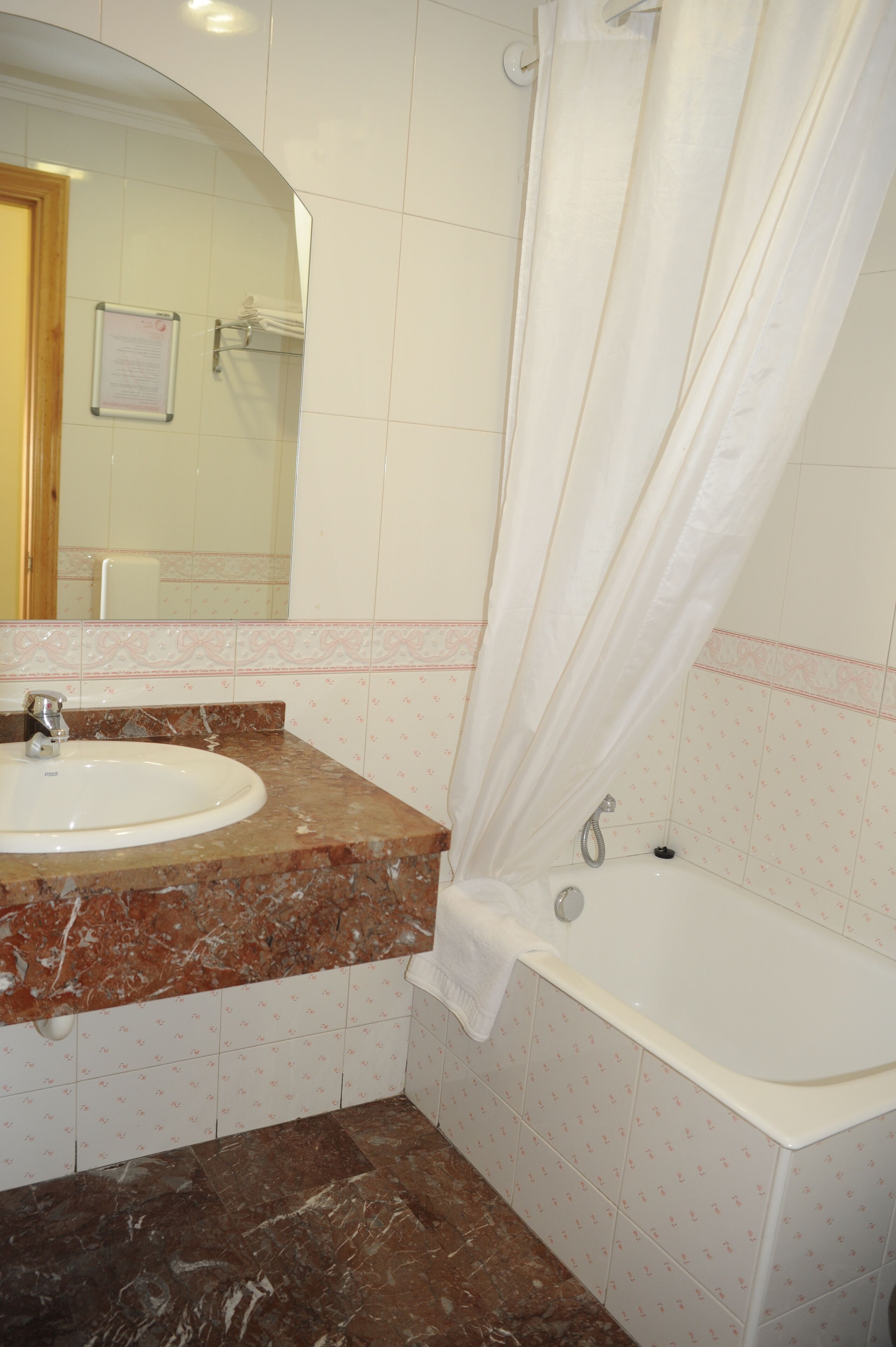 Photo - Hotel Aitana