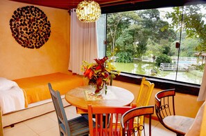 Superior kamer, bubbelbad (VIP) | Een minibar, gratis wifi