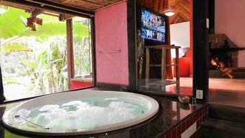 Chalet tradicional, vista al jardín | Minibar y wifi gratis