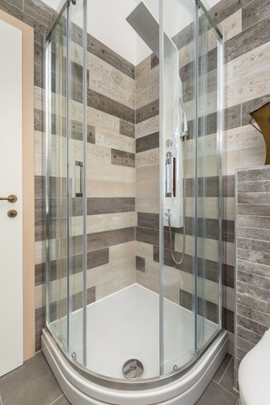 Deluxe Double Room - PIETRA ROSSA Luxury Rooms (Split)