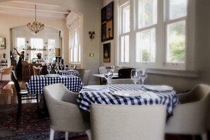 Dining - Hotel Alquimista Montevideo (Montevideo)