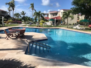 Outdoor pool, sun loungers
