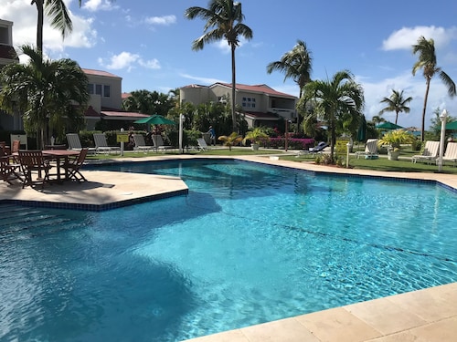 Dickenson Bay Oasis Antigua Village
