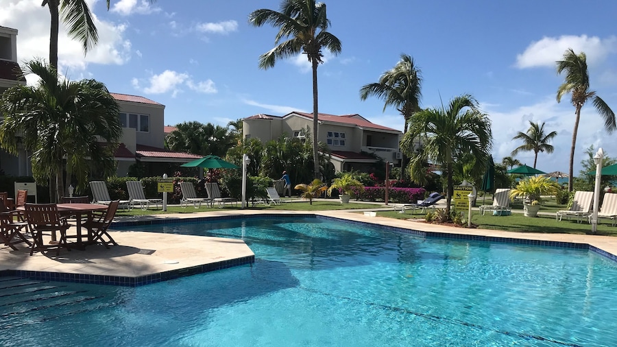 Dickenson Bay Oasis Antigua Village