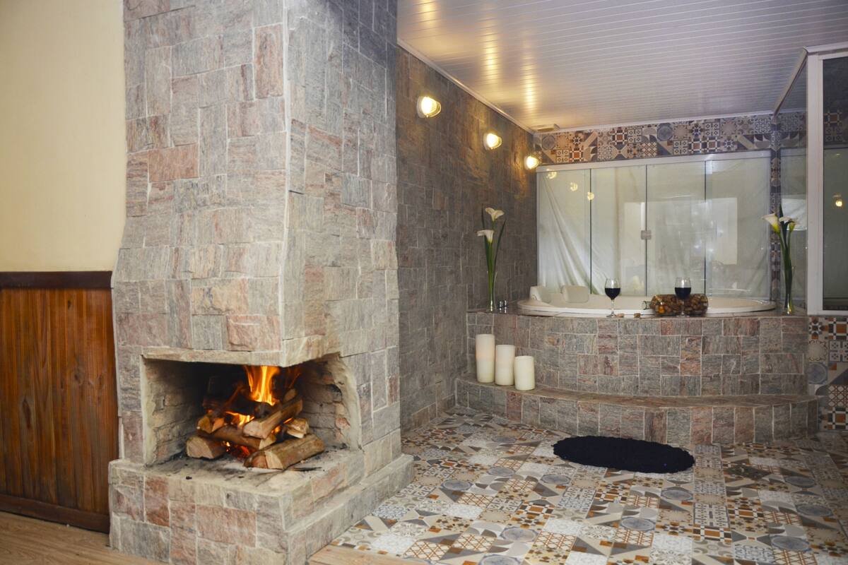 Căn hộ tiện nghi đơn giản, bồn tắm thủy lực | Minibar, bàn ủi/dụng cụ ủi quần áo